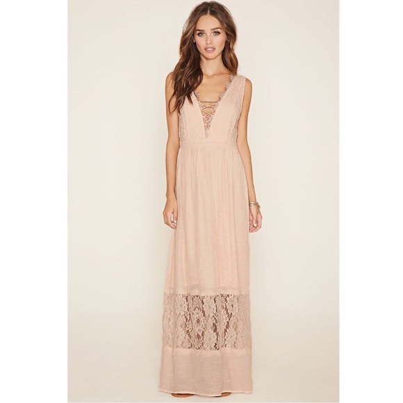 Forever 21 Dresses & Skirts - BOGO 🥳 NWT! Romantic blush pink maxi dress